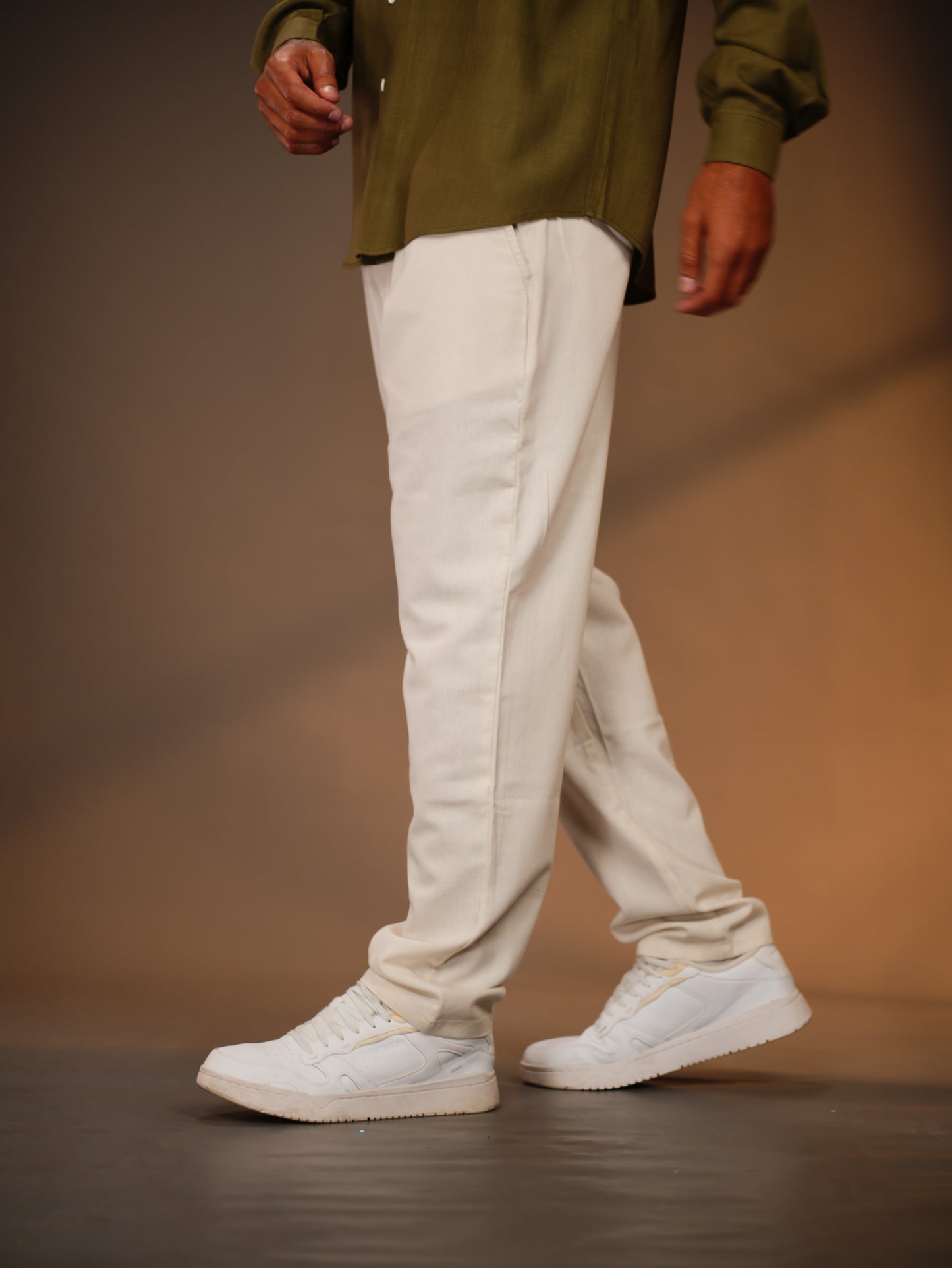 Off-White Straight Fit Linen-Blend Trousers